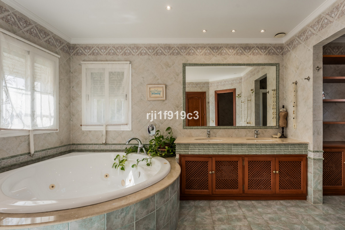 Property main view 46