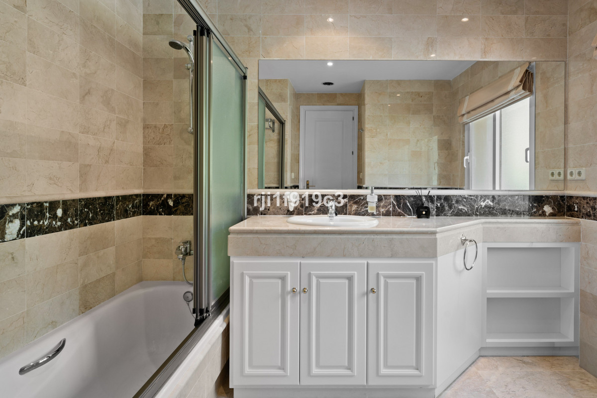 Huis te koop in Elviria | 3 slaapkamers H5321299