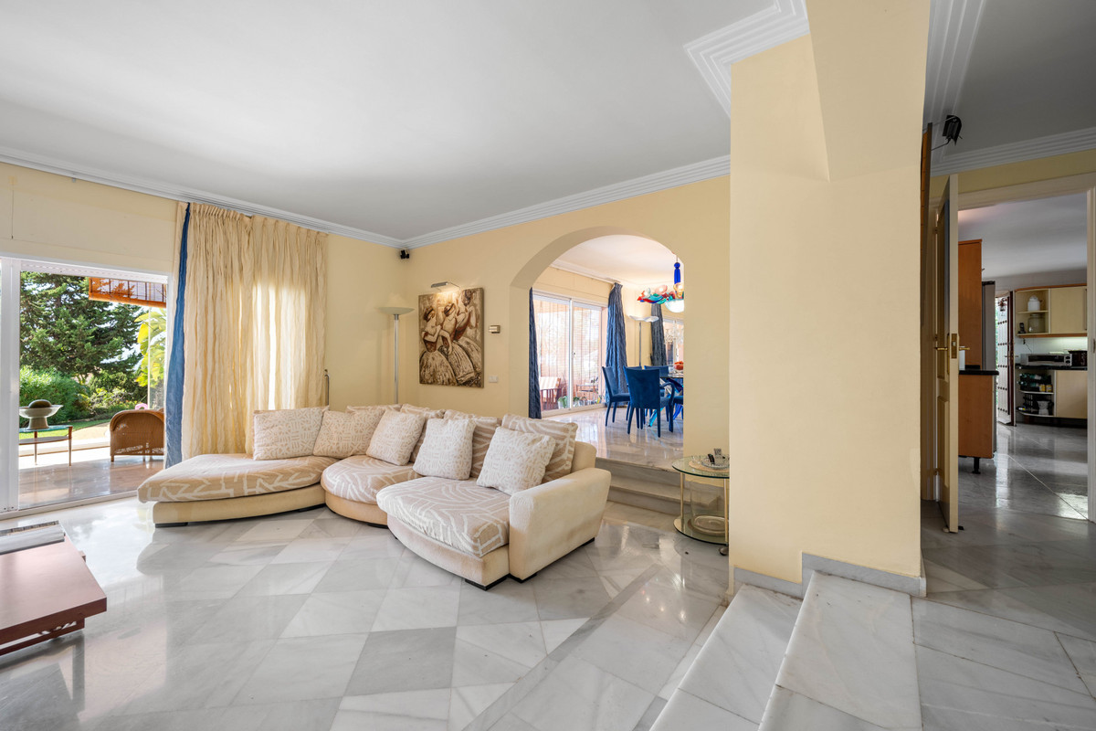 Huis te koop in Elviria | 5 slaapkamers H5322091