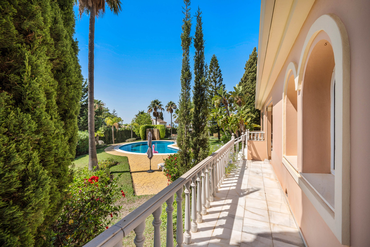 Huis te koop in Elviria | 5 slaapkamers H5322091