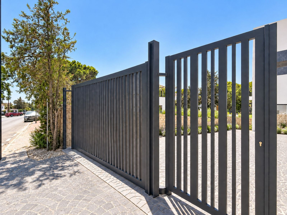 Huis te koop in Elviria | 4 slaapkamers H5322280