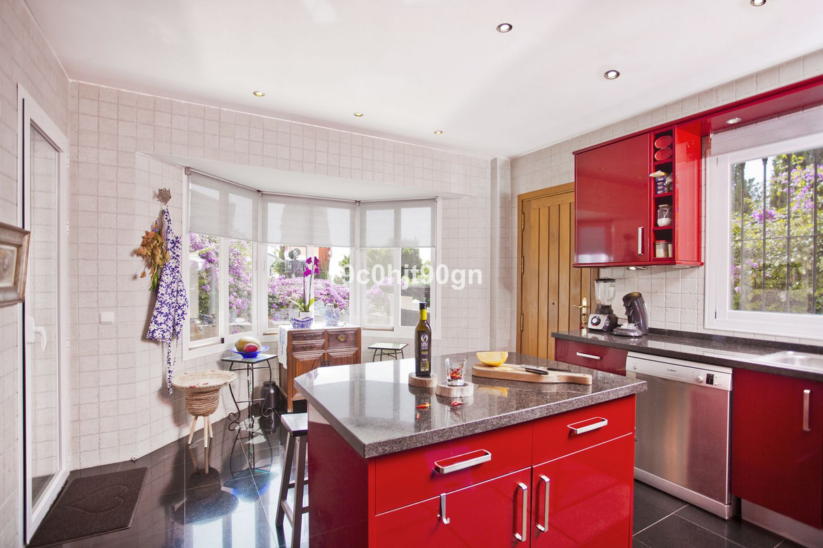 Huis te koop in Elviria | 5 slaapkamers H5329729