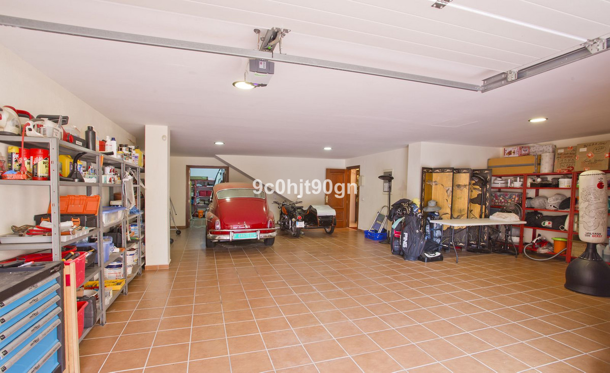 Huis te koop in Elviria | 5 slaapkamers H5329729