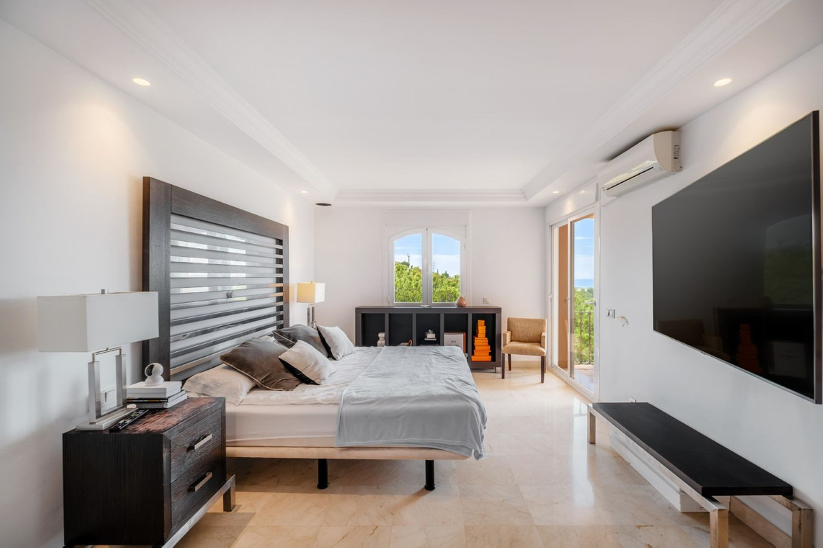 Huis te koop in Elviria | 7 slaapkamers H5339131