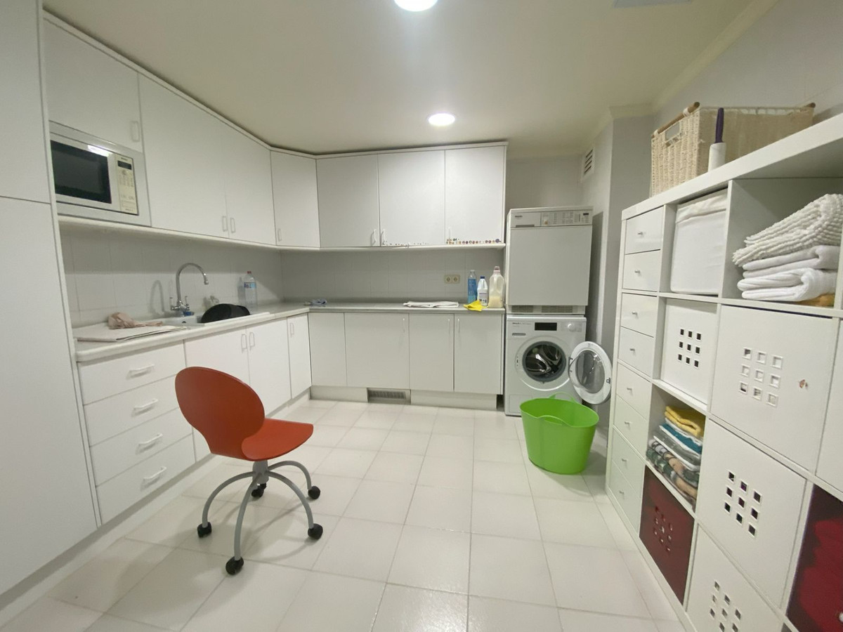 Huis te koop in Elviria | 7 slaapkamers H5339131