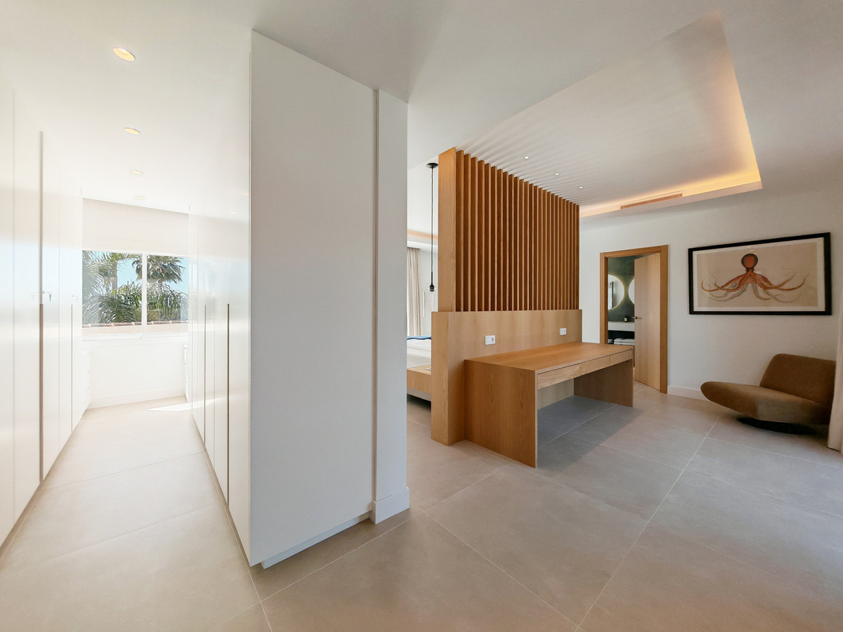 Huis te koop in Elviria | 4 slaapkamers H5349502