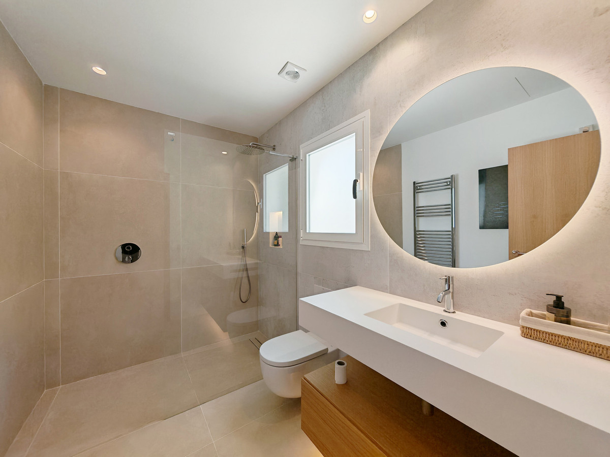 Huis te koop in Elviria | 4 slaapkamers H5349502