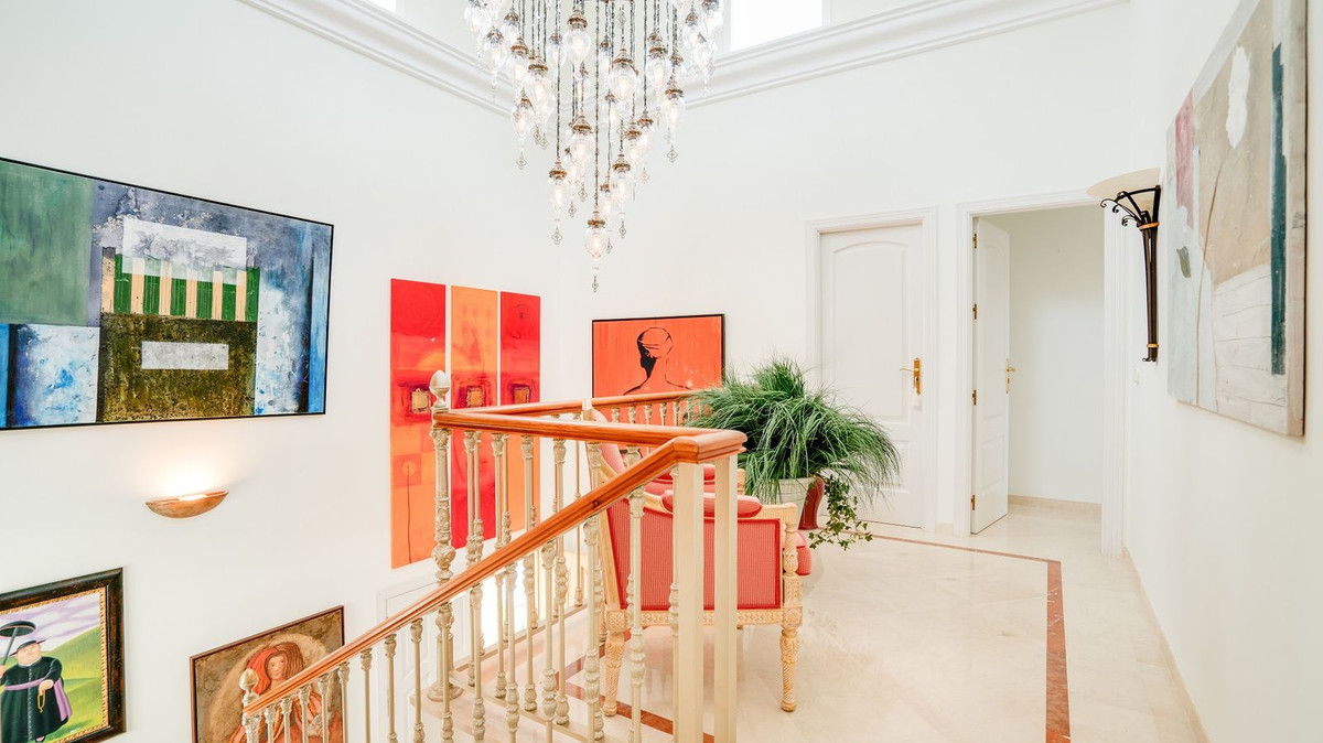 Huis te koop in Elviria | 5 slaapkamers H5360425