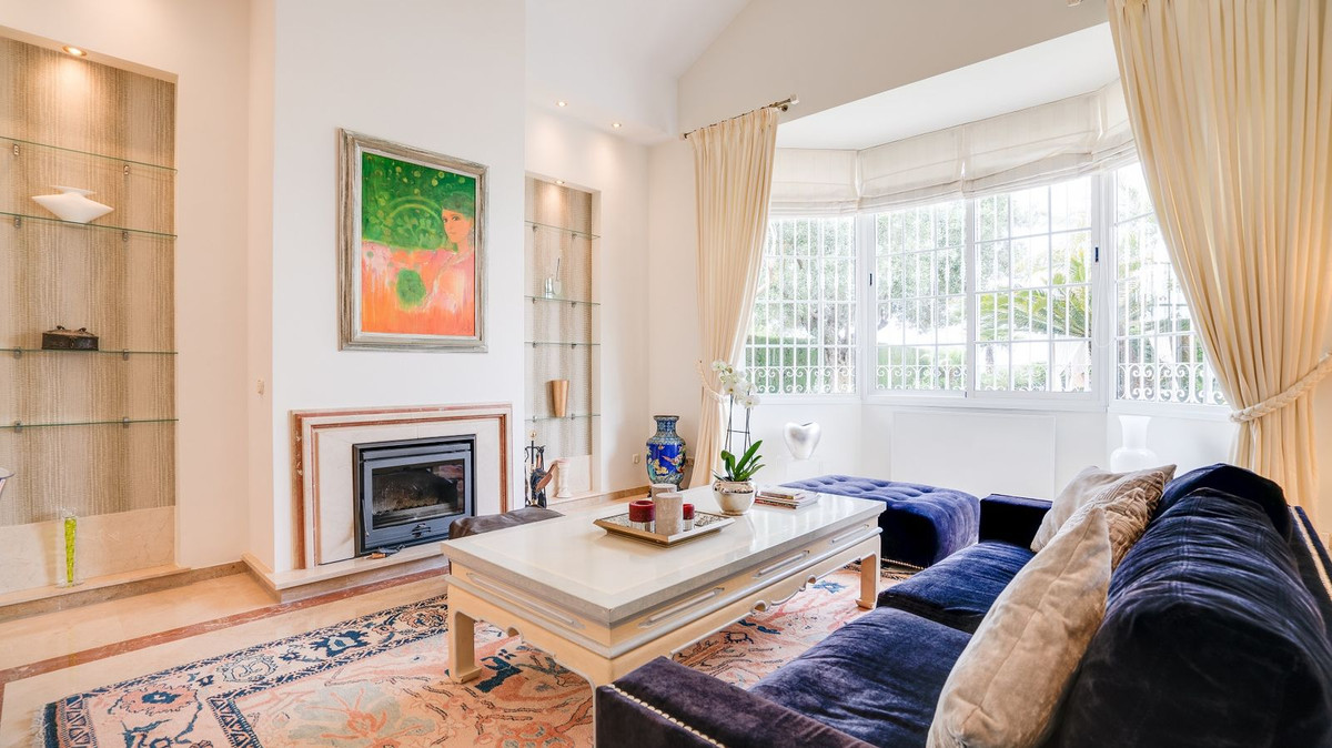 Huis te koop in Elviria | 5 slaapkamers H5360425