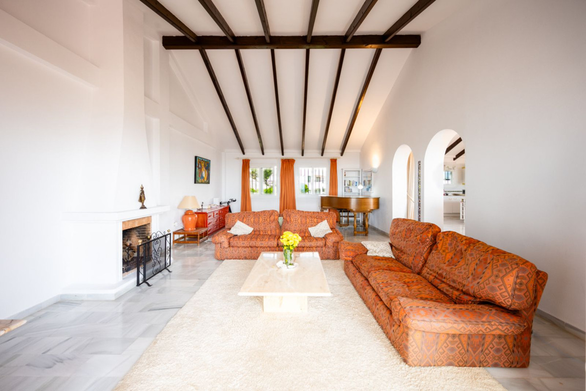 Huis te koop in Elviria | 4 slaapkamers H5383630