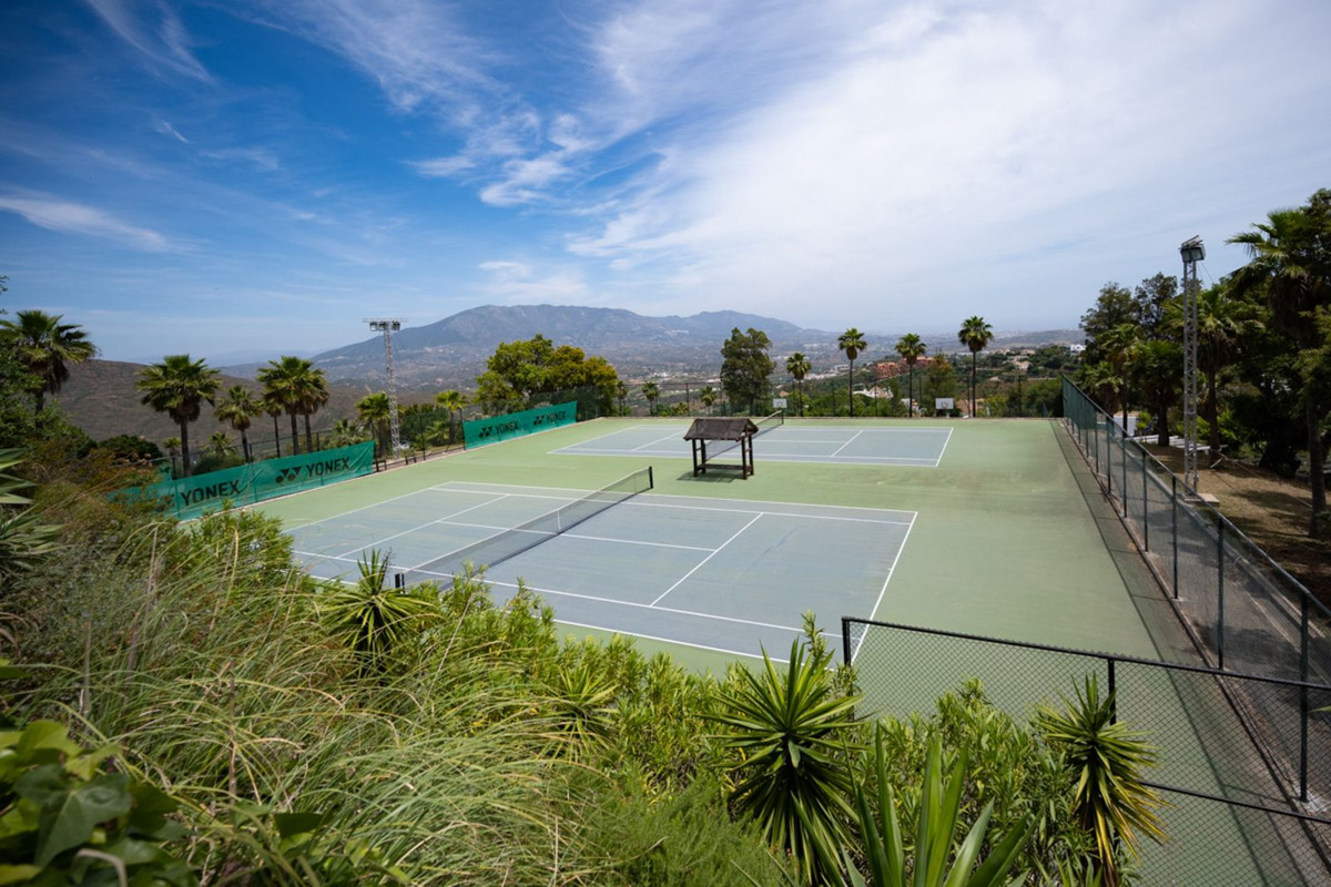 Huis te koop in Elviria | 4 slaapkamers H5383630