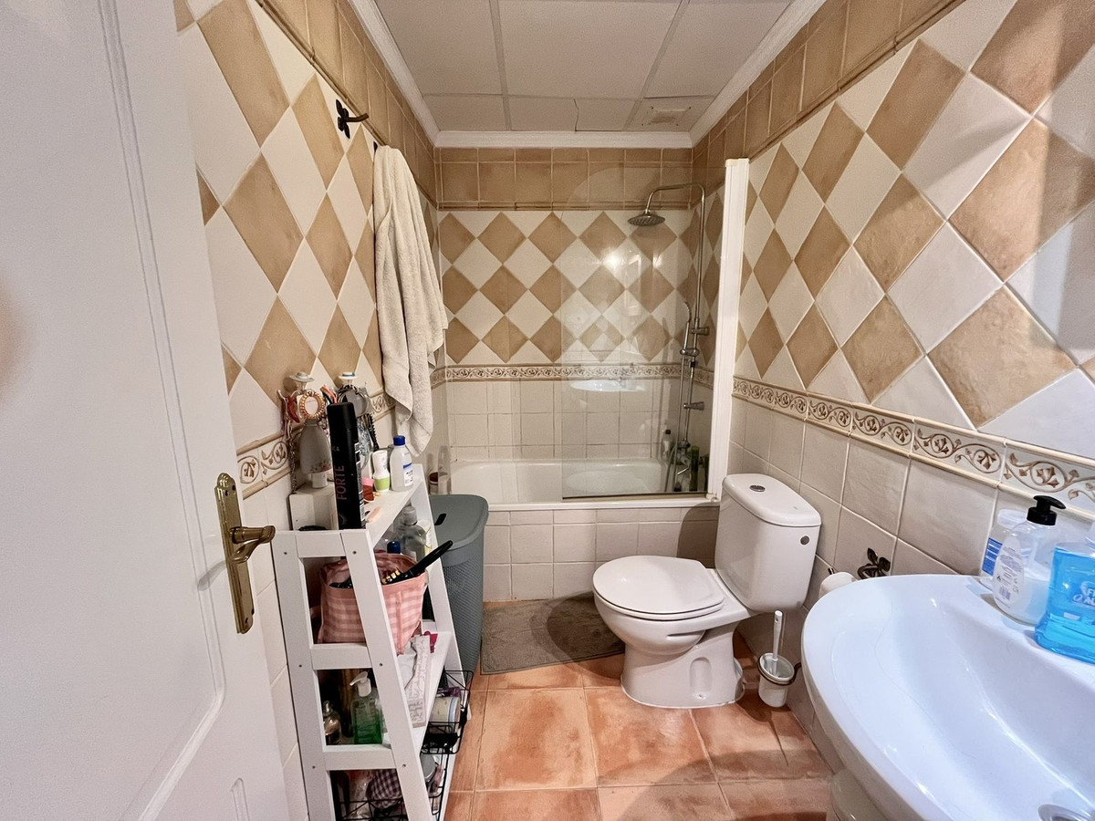 Huis te koop in Elviria | 2 slaapkamers H5390272