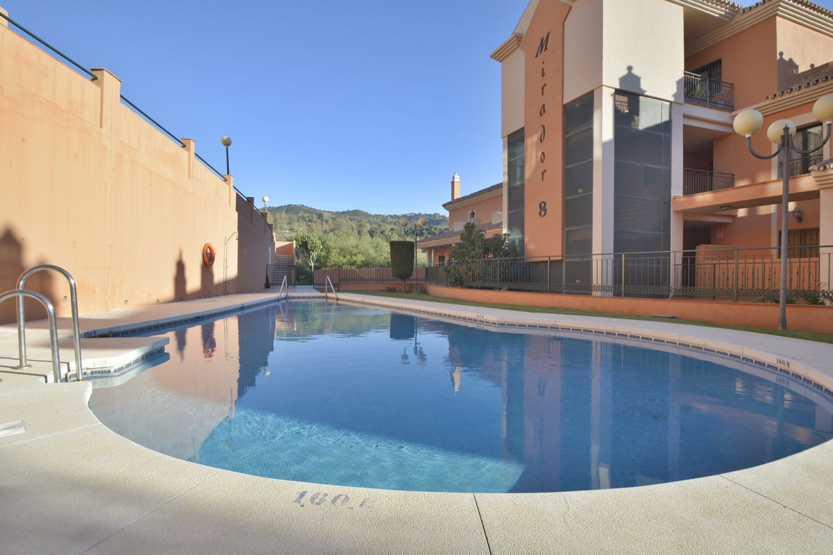 Huis te koop in Elviria | 2 slaapkamers H5390272