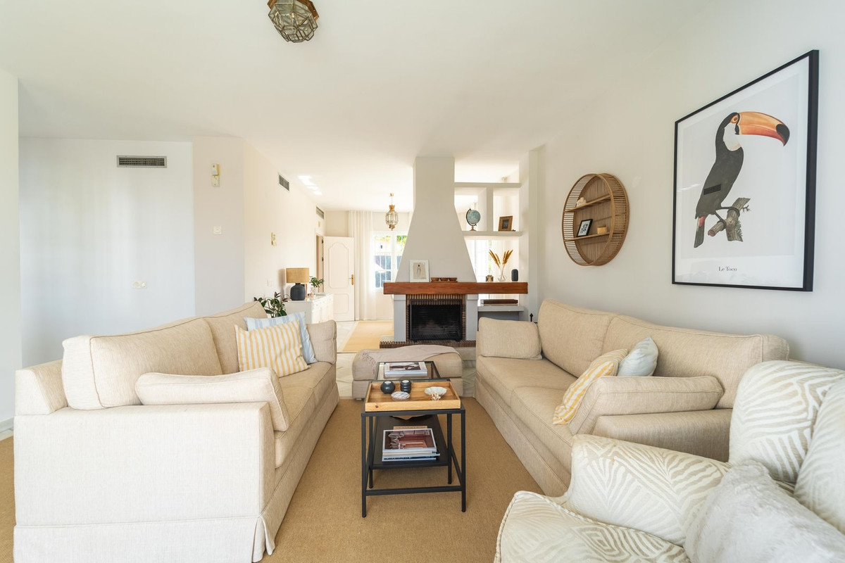 Huis te koop in Elviria | 4 slaapkamers H5418922