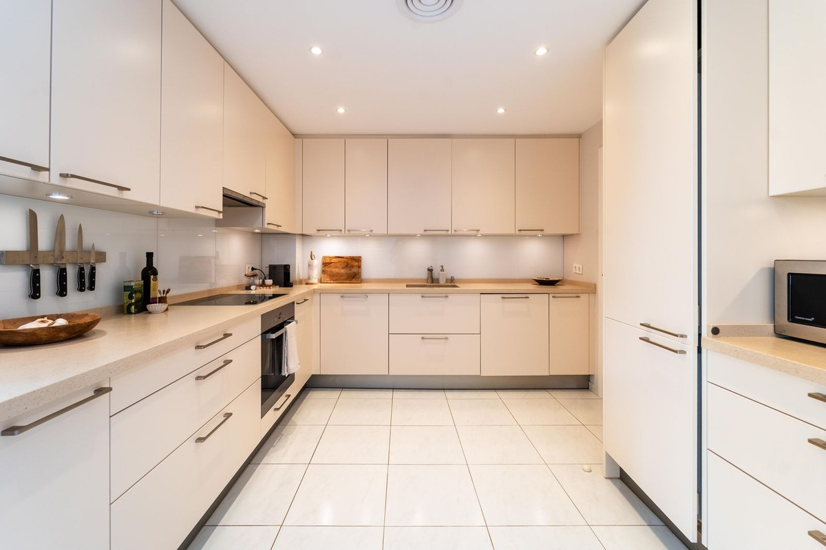 Huis te koop in Elviria | 4 slaapkamers H5418922