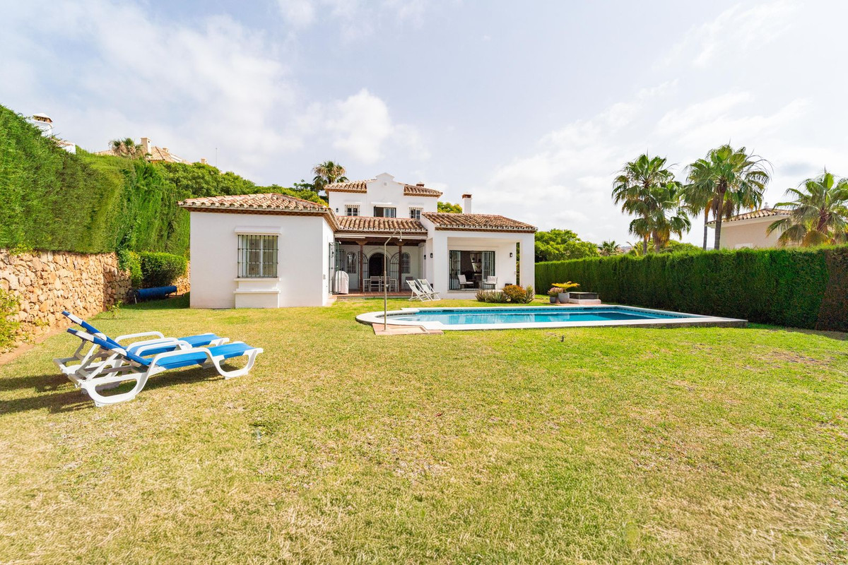 Huis te koop in Elviria | 4 slaapkamers H5418922