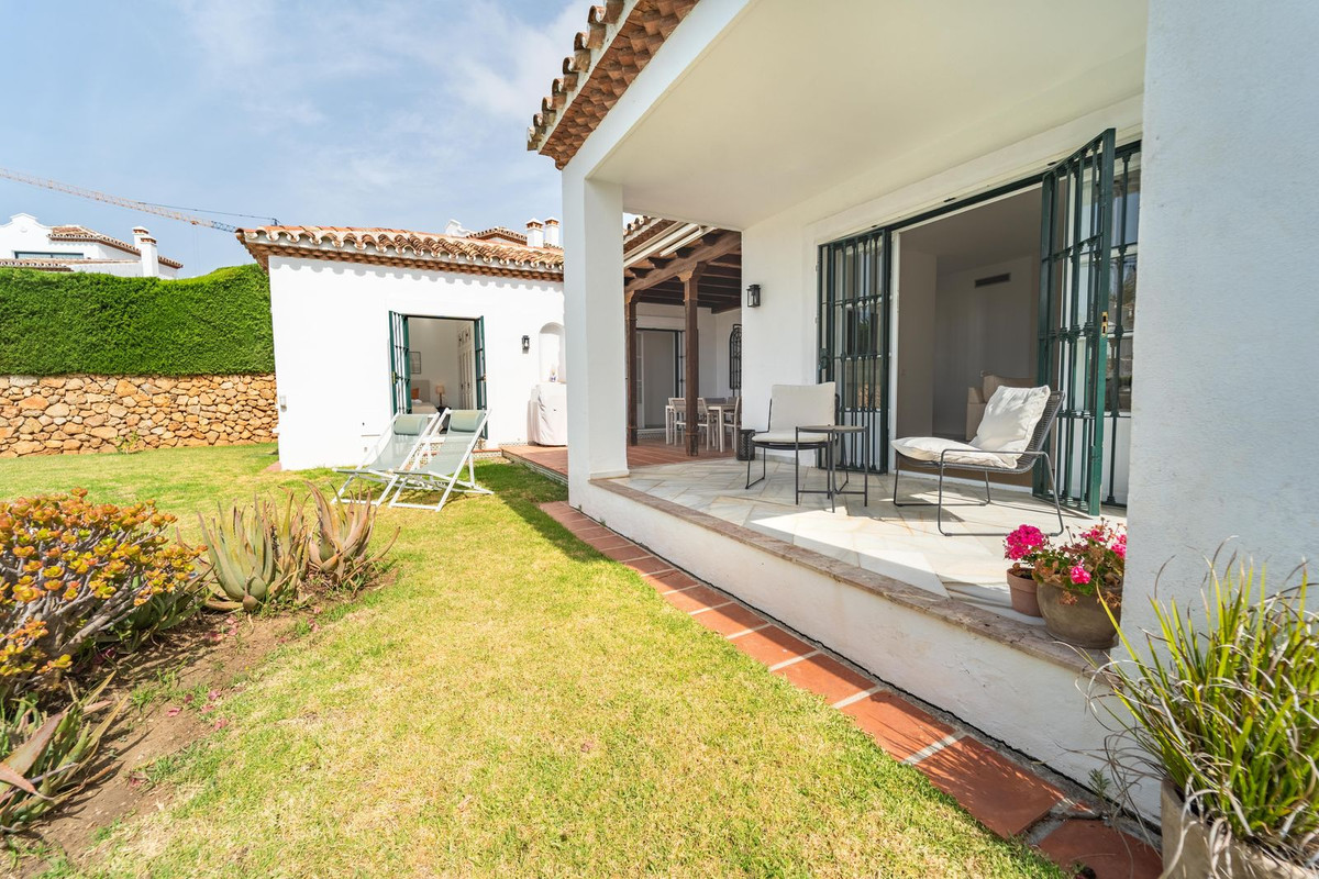 Huis te koop in Elviria | 4 slaapkamers H5418922