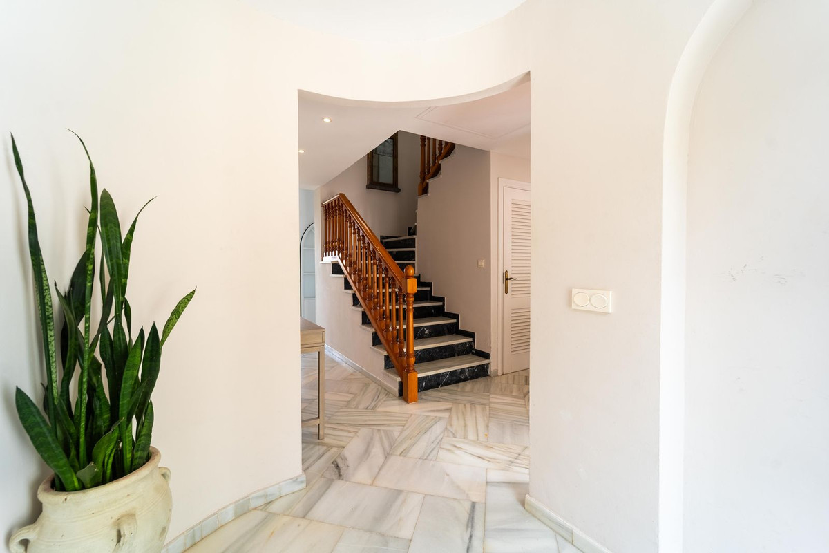Huis te koop in Elviria | 4 slaapkamers H5418922