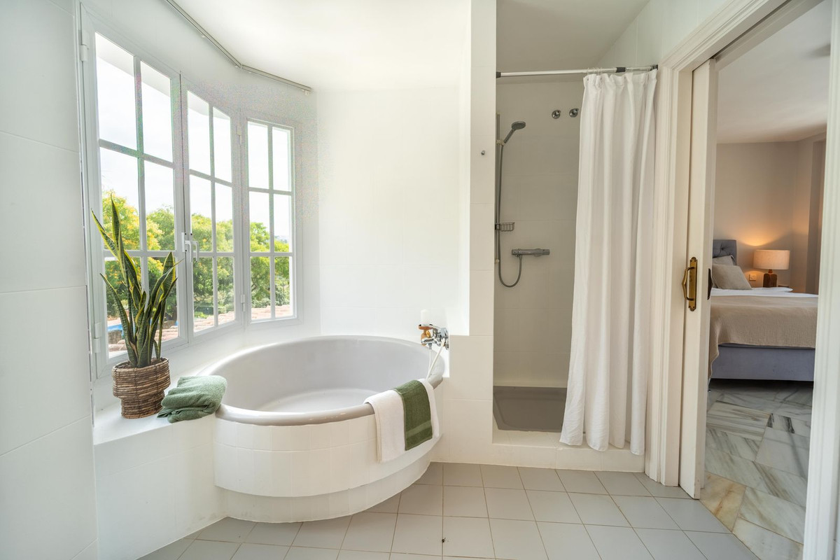 Huis te koop in Elviria | 4 slaapkamers H5418922