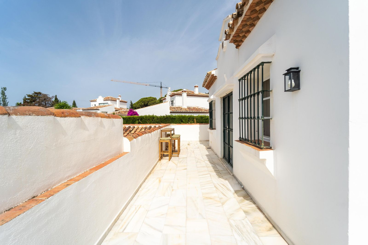 Huis te koop in Elviria | 4 slaapkamers H5418922