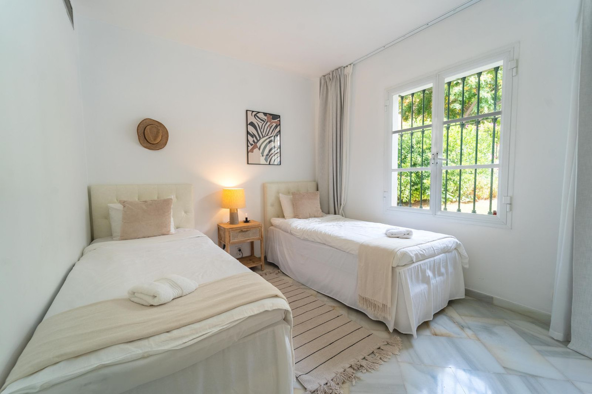 Huis te koop in Elviria | 4 slaapkamers H5418922