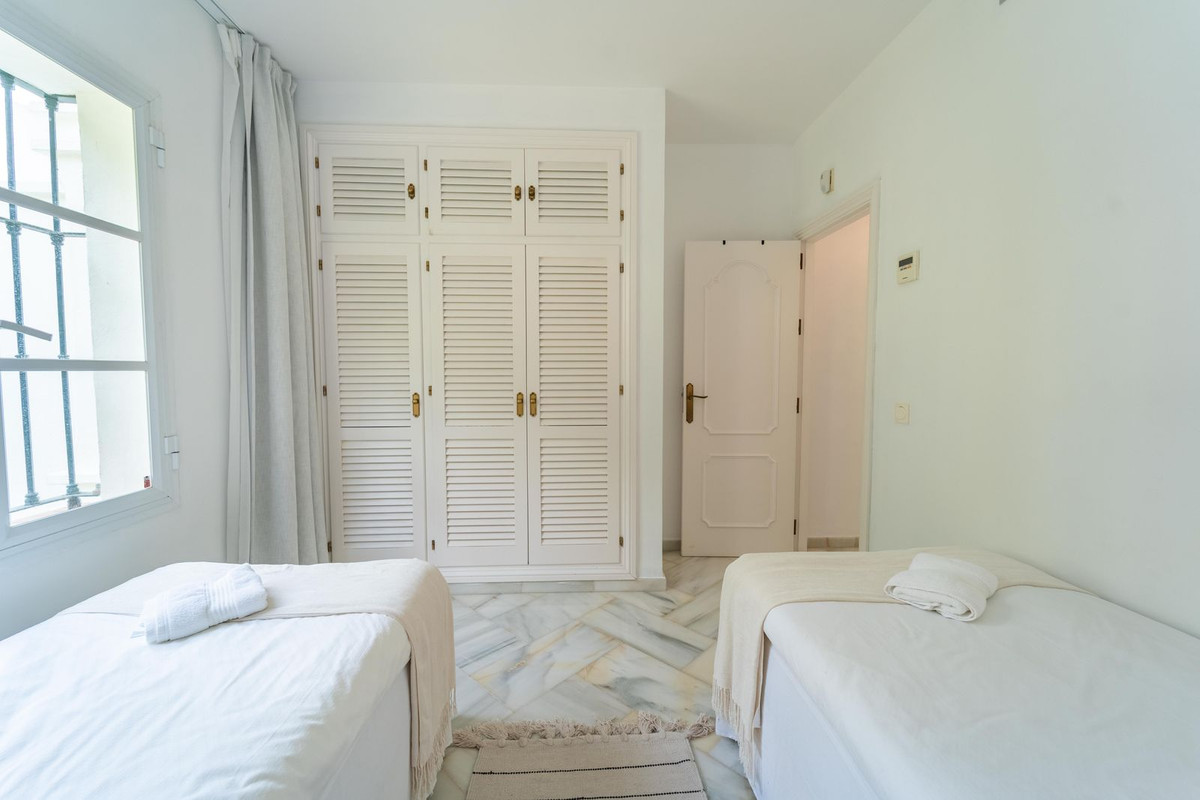 Huis te koop in Elviria | 4 slaapkamers H5418922