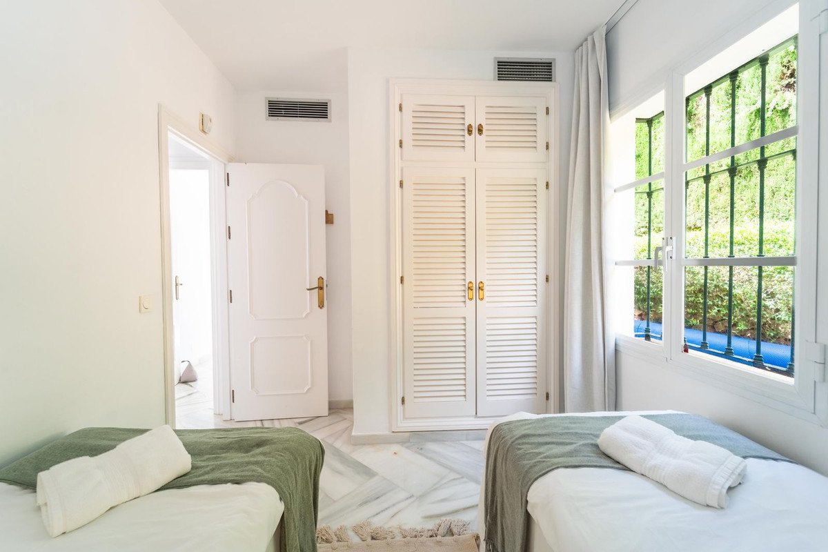Huis te koop in Elviria | 4 slaapkamers H5418922