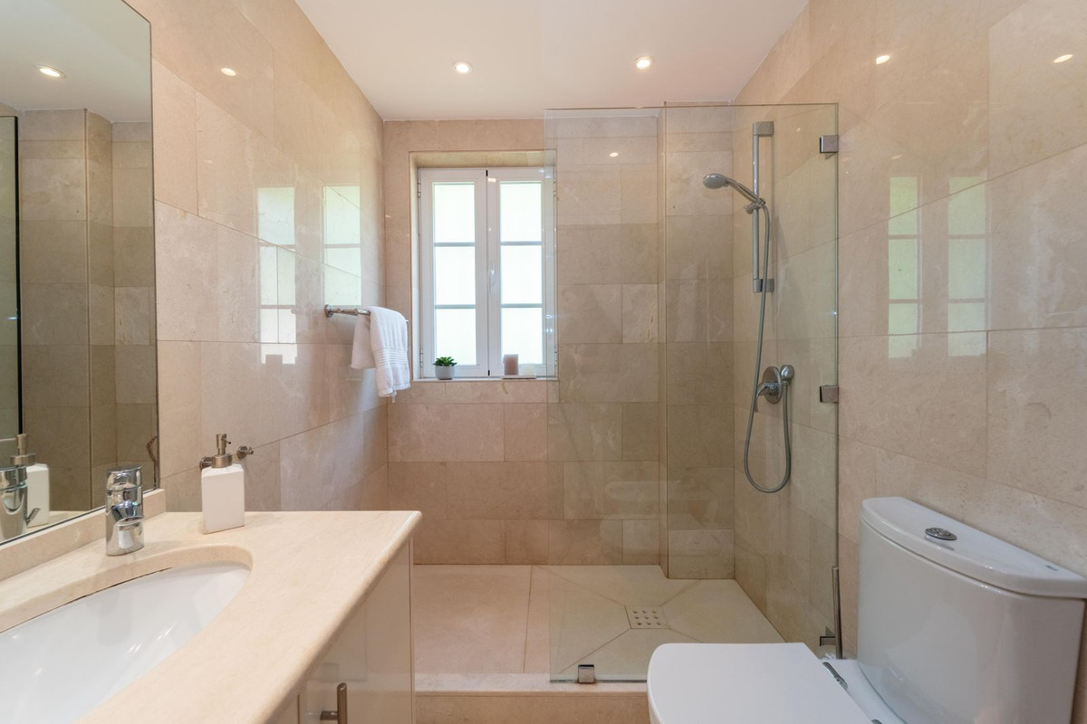Huis te koop in Elviria | 4 slaapkamers H5418922