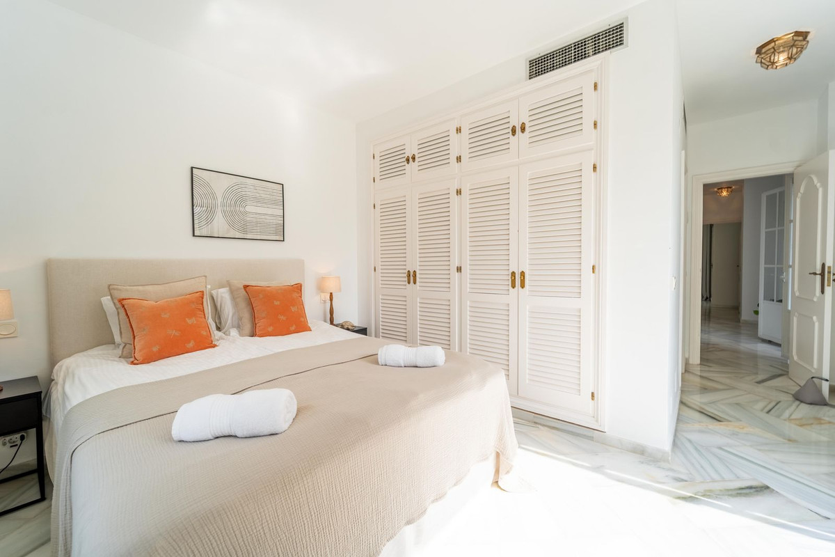 Huis te koop in Elviria | 4 slaapkamers H5418922