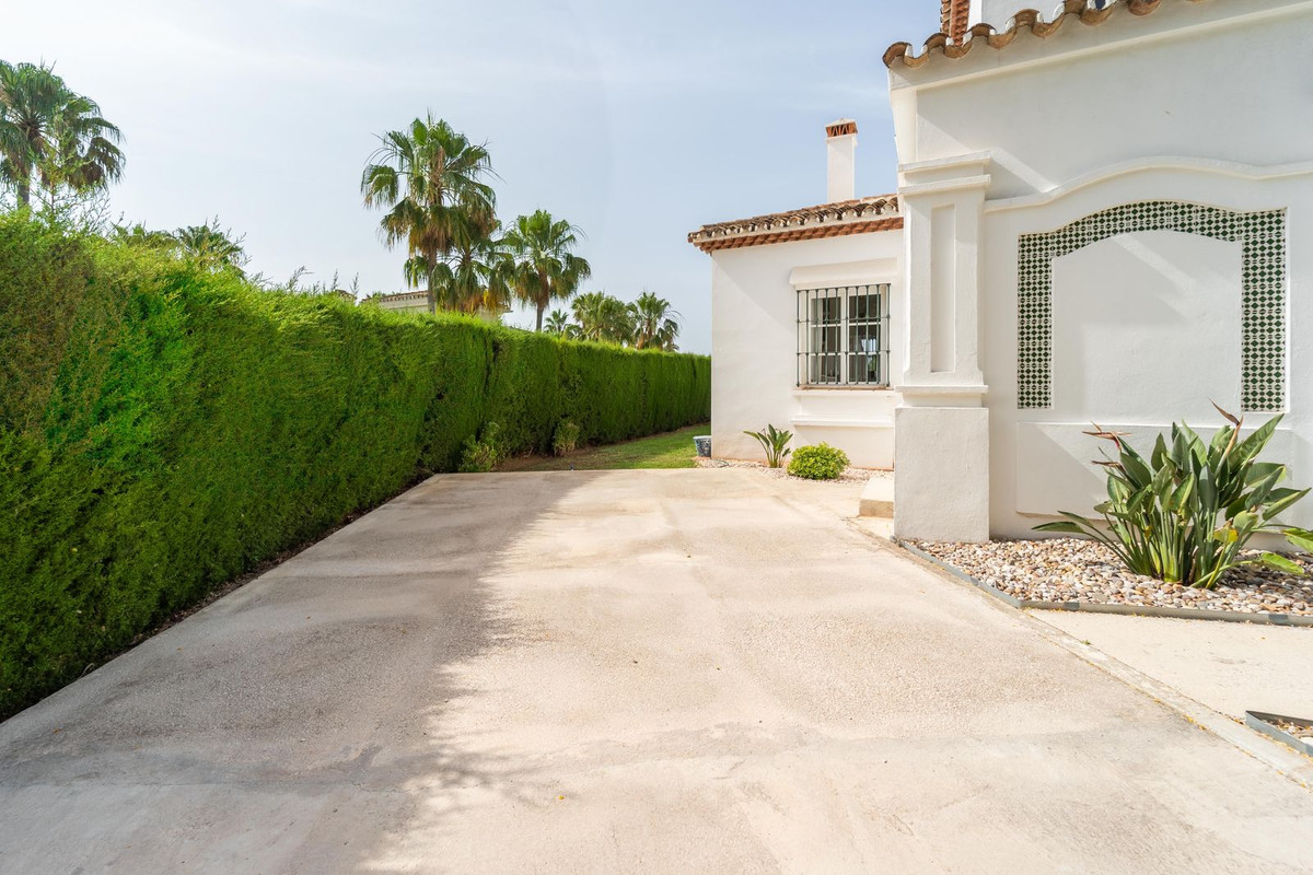 Huis te koop in Elviria | 4 slaapkamers H5418922