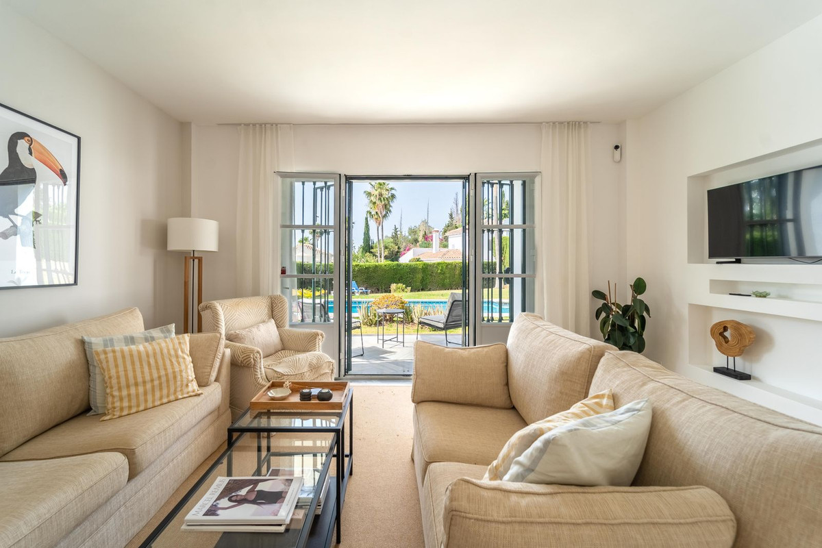 Huis te koop in Elviria | 4 slaapkamers H5418922
