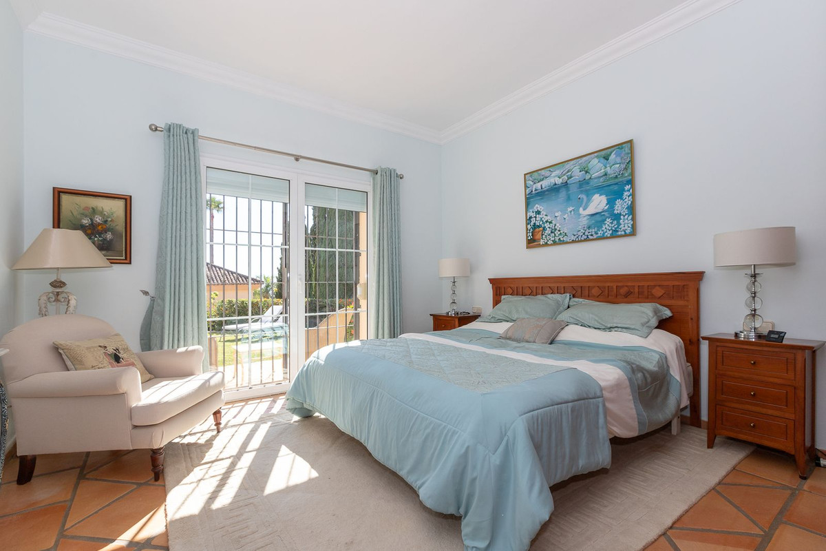 Huis te koop in Elviria | 5 slaapkamers H5450344