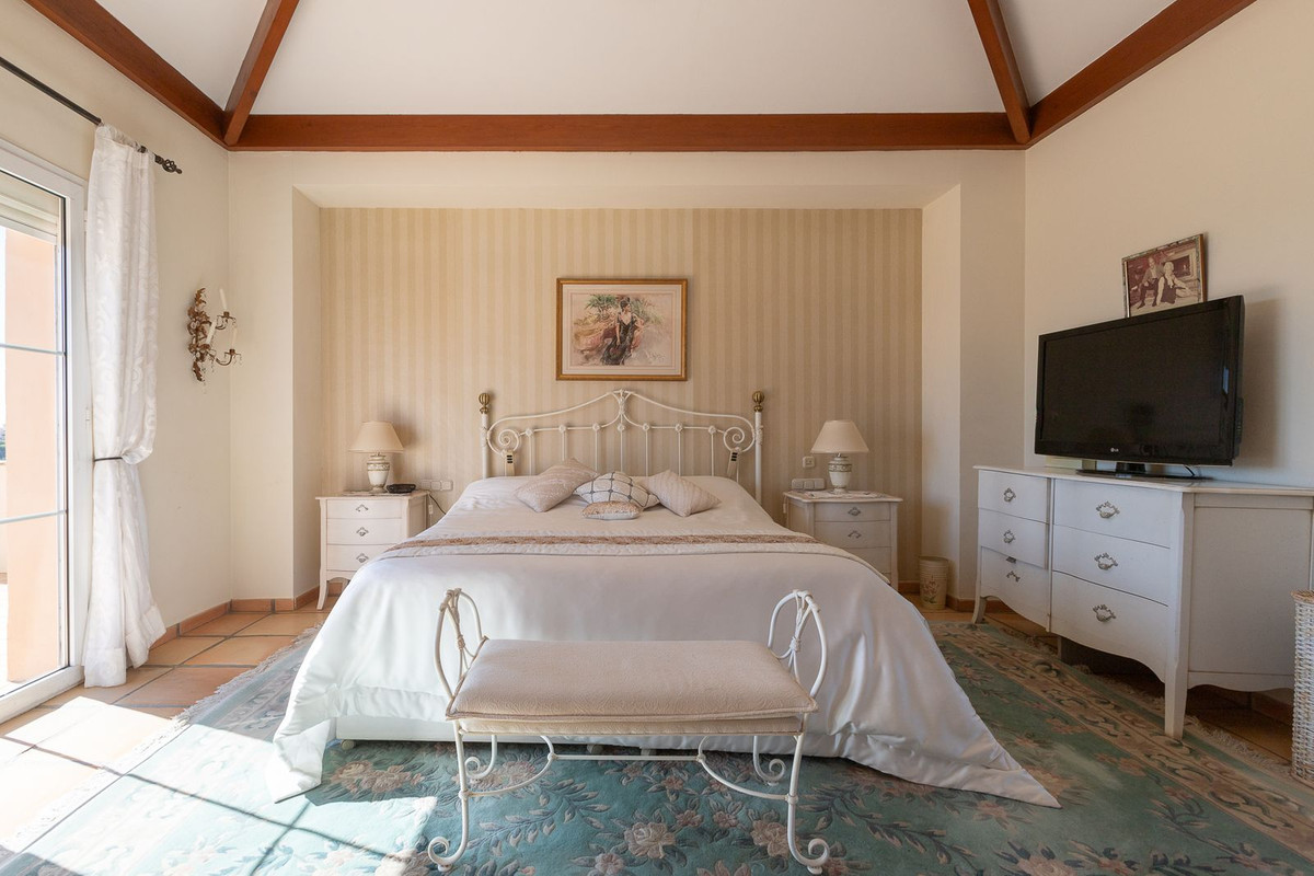 Huis te koop in Elviria | 5 slaapkamers H5450344