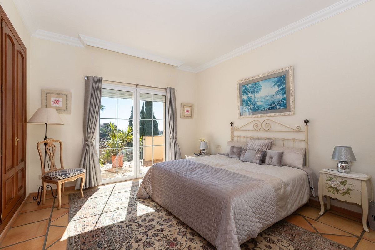 Huis te koop in Elviria | 5 slaapkamers H5450344