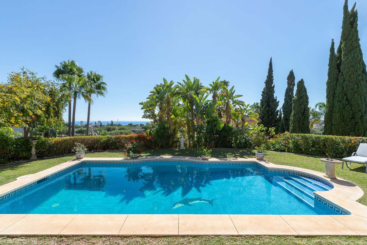 Huis te koop in Elviria | 5 slaapkamers H5450344