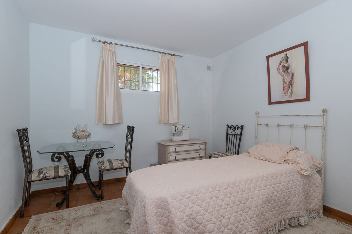 Huis te koop in Elviria | 5 slaapkamers H5450344