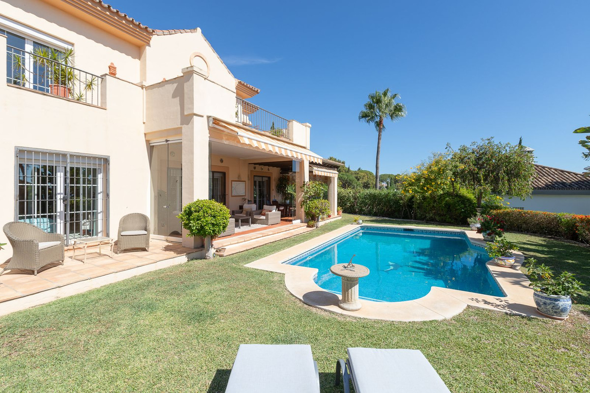 Huis te koop in Elviria | 5 slaapkamers H5450344