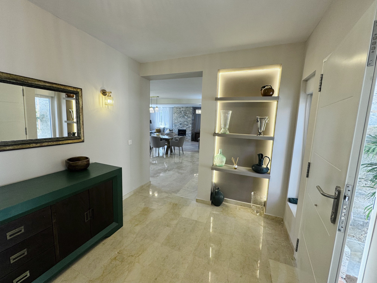 Huis te koop in Elviria | 4 slaapkamers H5457793
