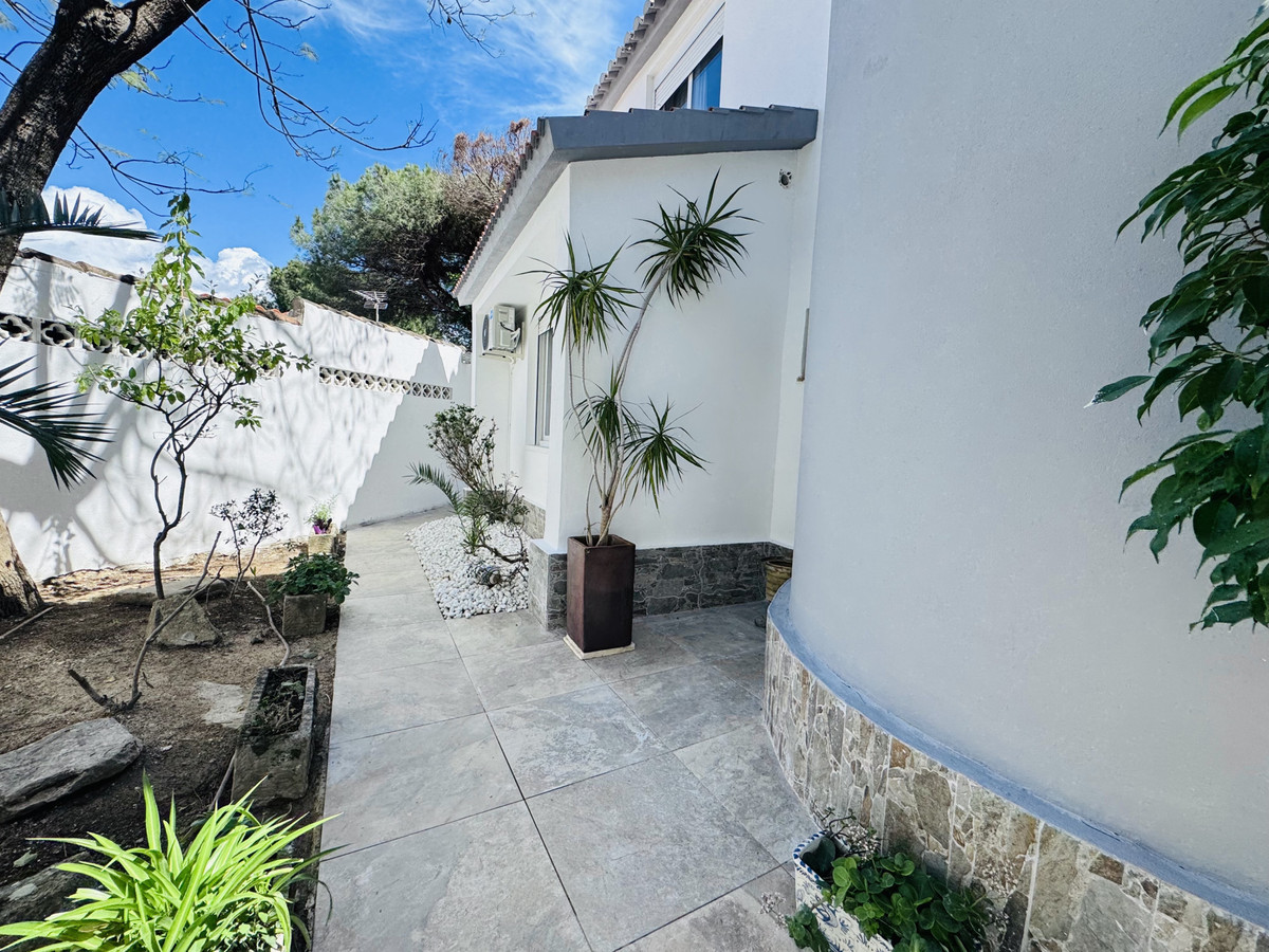 Huis te koop in Elviria | 4 slaapkamers H5457793