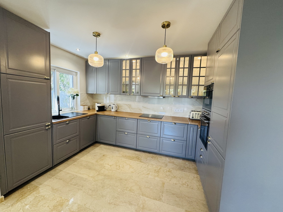 Huis te koop in Elviria | 4 slaapkamers H5457793
