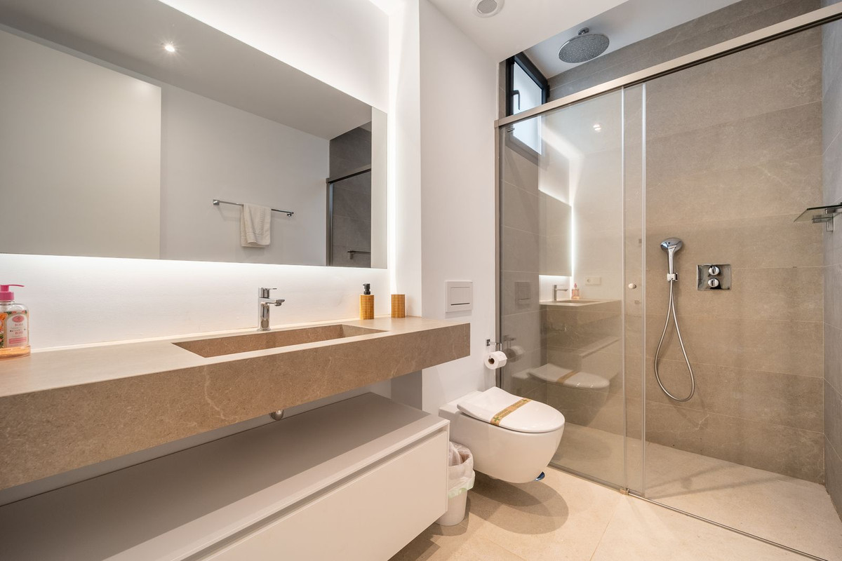 Huis te koop in Elviria | 5 slaapkamers H5459698