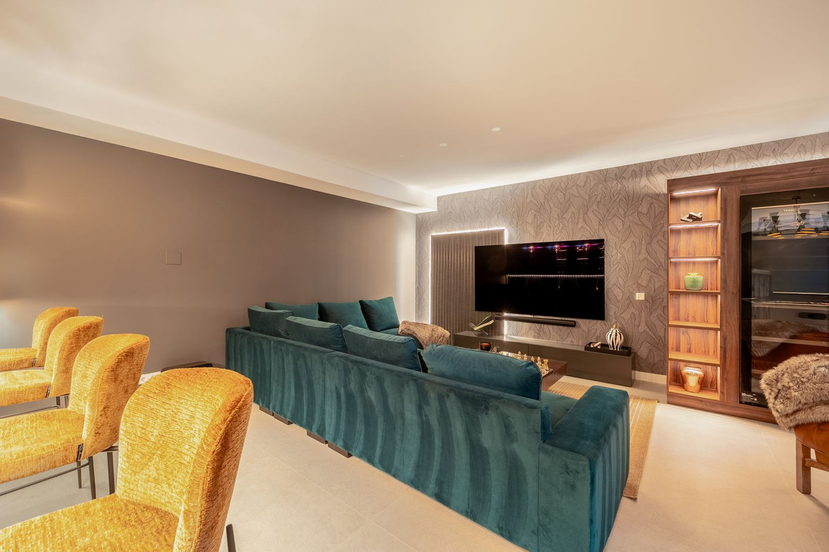 Huis te koop in Elviria | 5 slaapkamers H5459698