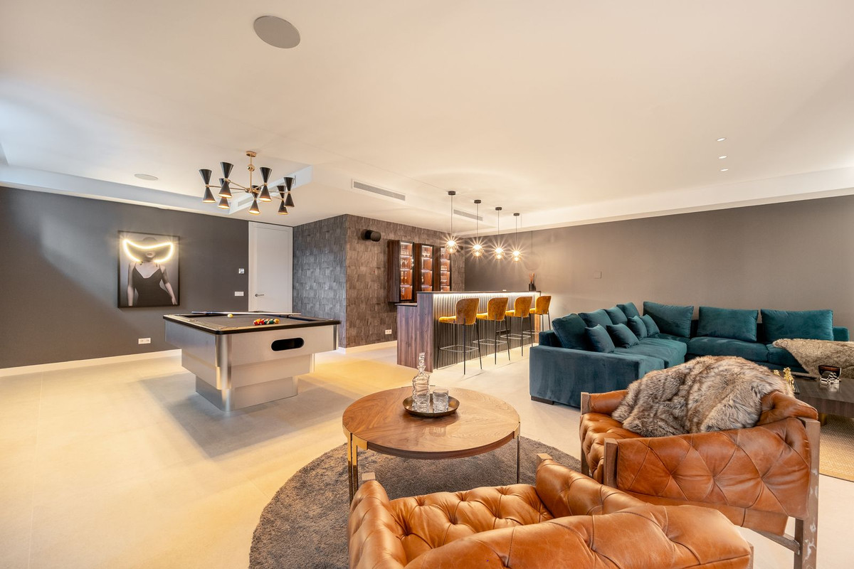 Huis te koop in Elviria | 5 slaapkamers H5459698