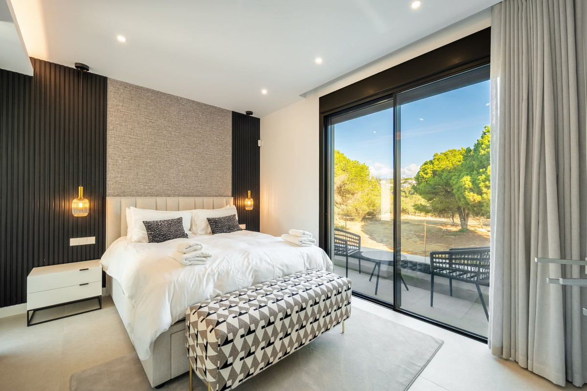 Huis te koop in Elviria | 5 slaapkamers H5459698