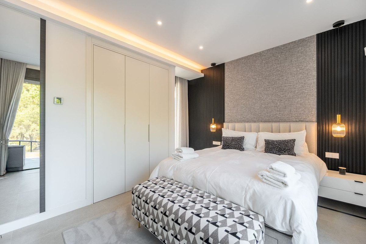 Huis te koop in Elviria | 5 slaapkamers H5459698