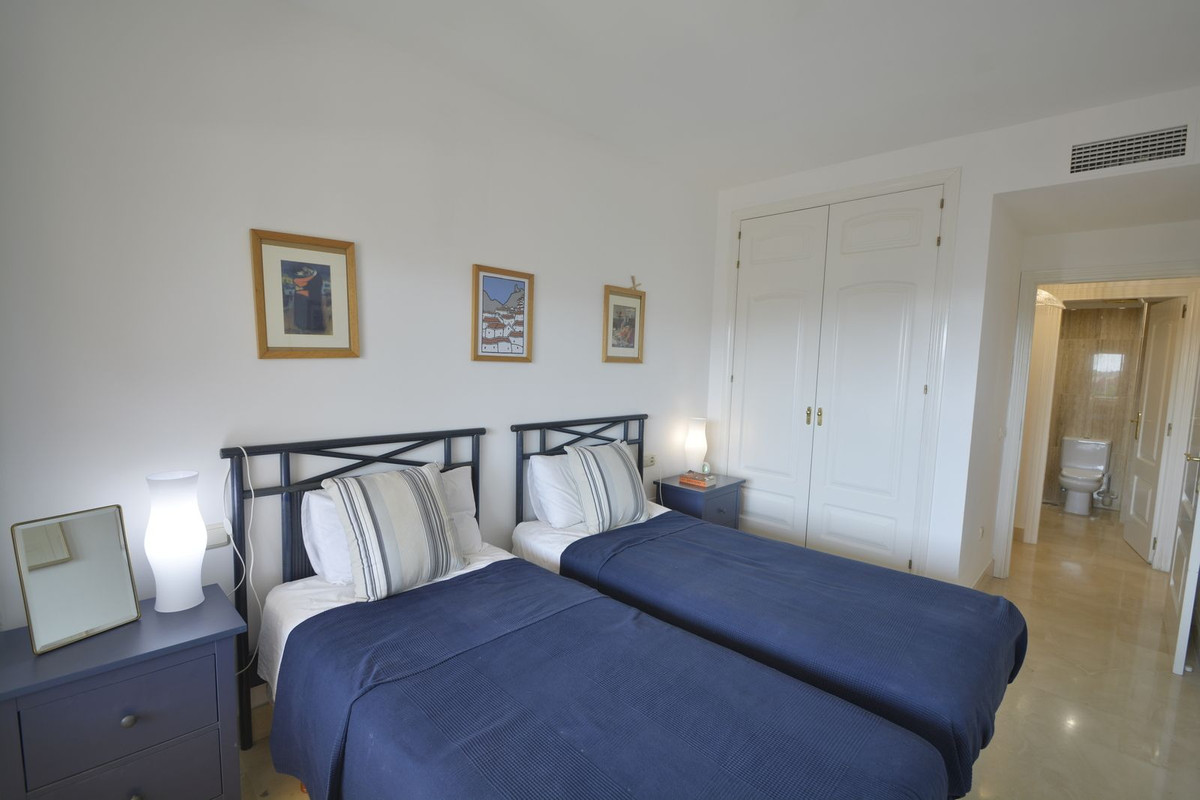 Appartement te koop in Elviria | 2 slaapkamers H5460643
