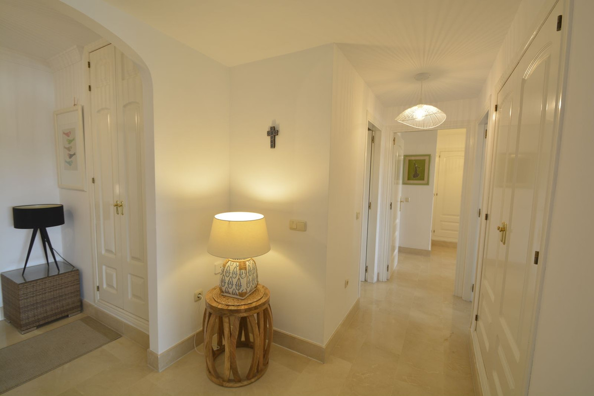 Appartement te koop in Elviria | 2 slaapkamers H5460643