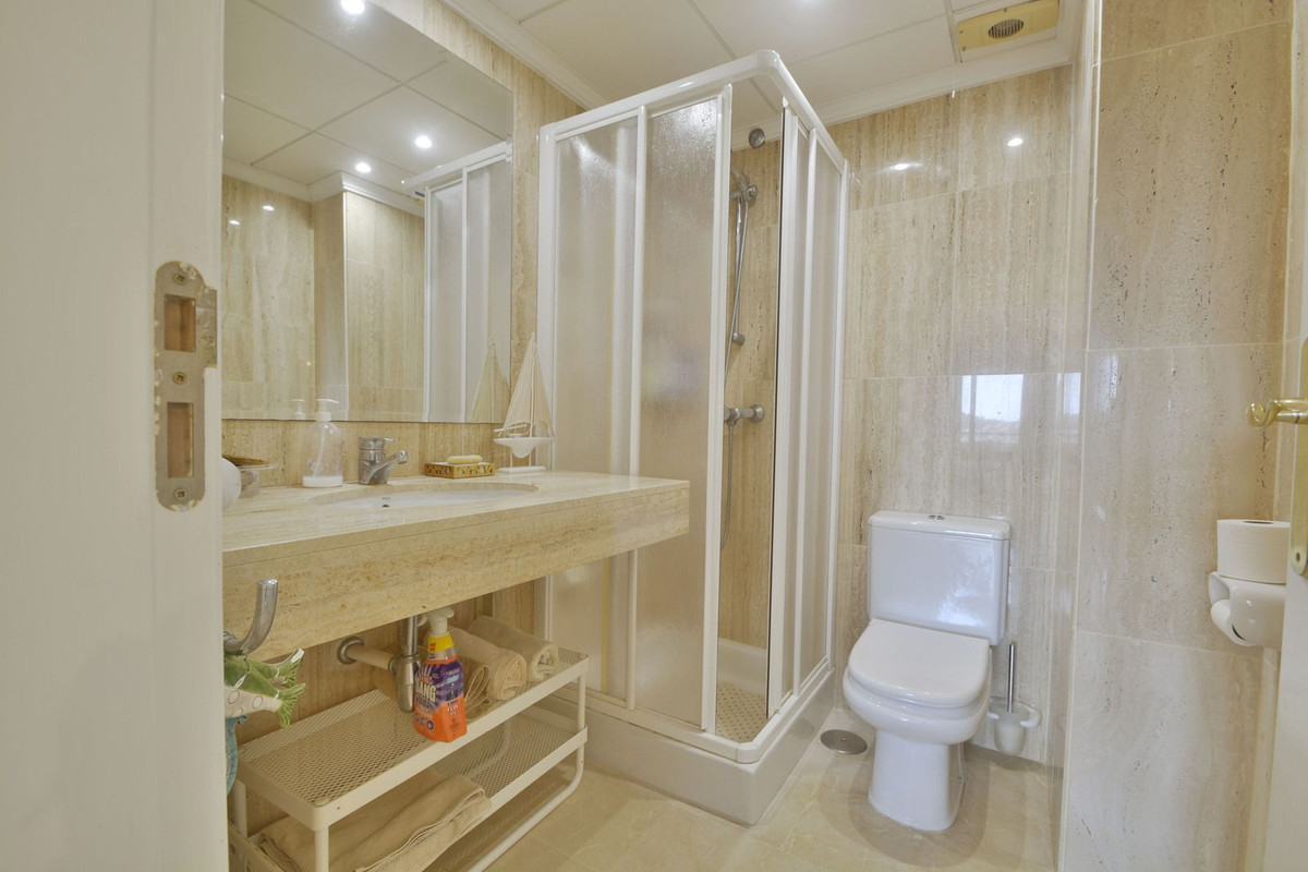 Appartement te koop in Elviria | 2 slaapkamers H5460643