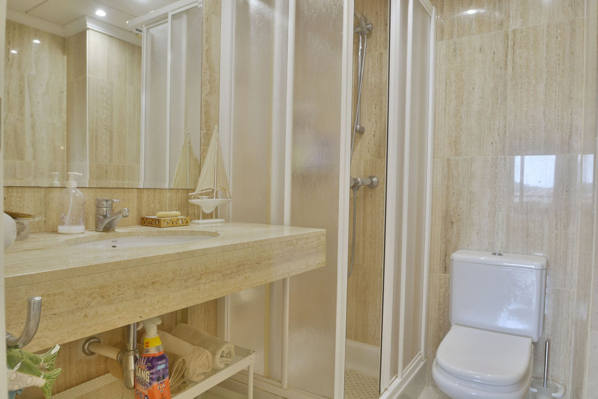 Appartement te koop in Elviria | 2 slaapkamers H5460643