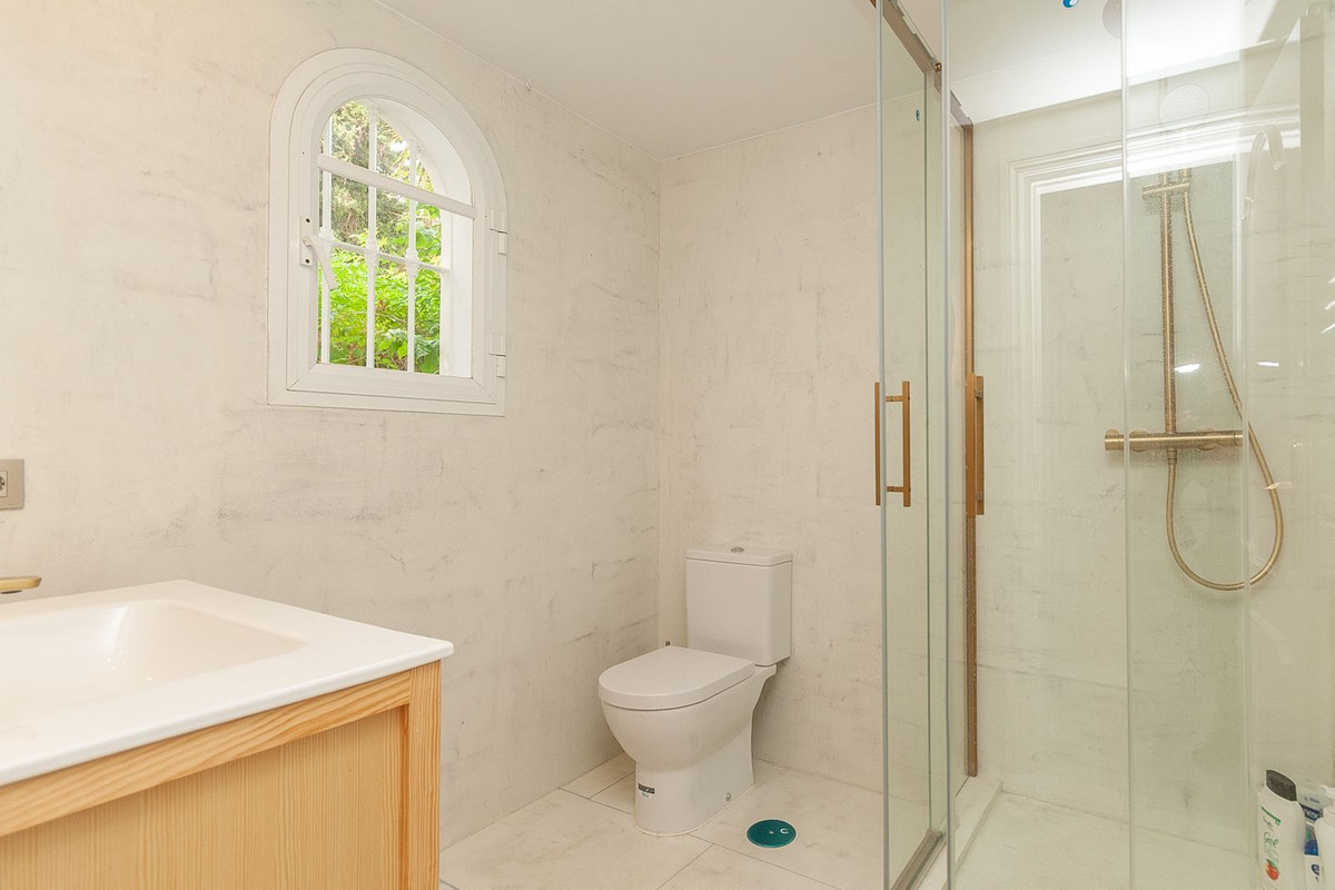 Huis te koop in Elviria | 4 slaapkamers H5463055